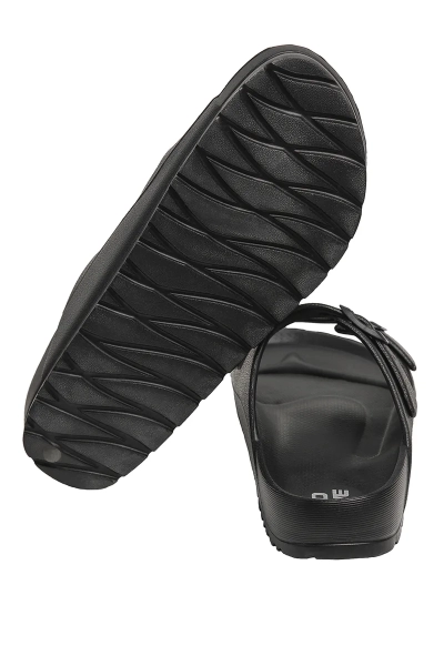 Сланцы MAD WAVE Buckle Black M0321 05 01W