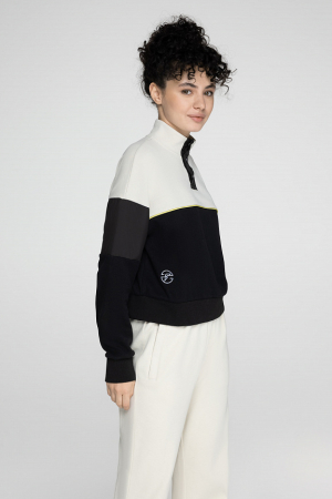 W04320SF-BS241 Костюм тренировочный женский (черный/бежевый)