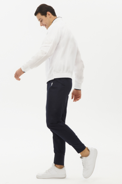 M01112FT-WW251 Куртка парадная мужская (белый)