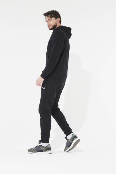 M04130M-BB241 Куртка тренировочная мужская (черный)