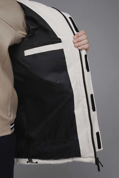 M08230SF-MM242 Куртка утепленная мужская (молочный/молочный)