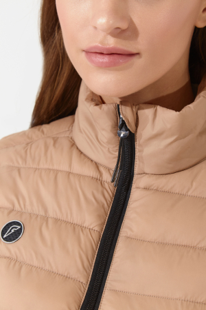 W11220G-DD251 Жилет женский (песочный)